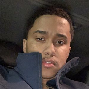 Meet your Posher, Marcos